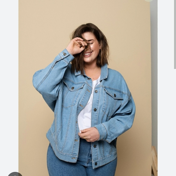 Womance light green XS oversized jeans jacket - Picture 6 of 6